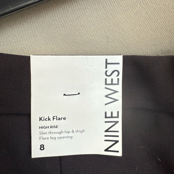 NWT NEW Women's Nine West Kick Flare High Waist Dress Suit Pants Black 8 - Picture 2 of 4
